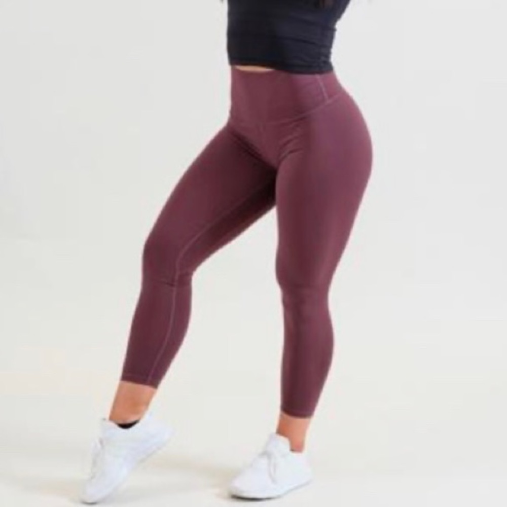 Paragon Essential Leggings | Mauve
